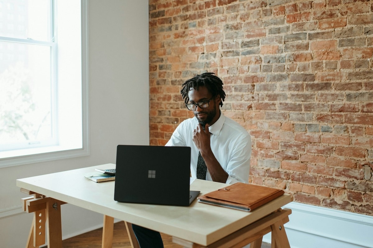 Création d’entreprise : comment choisir entre l’entreprise individuelle et la micro-entreprise ?