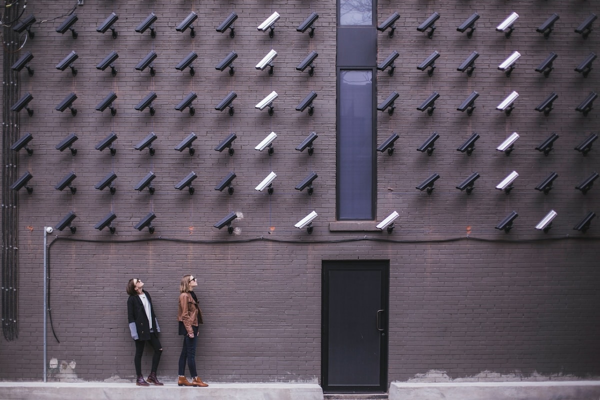 Technologies et vie privée : un équilibre menacé