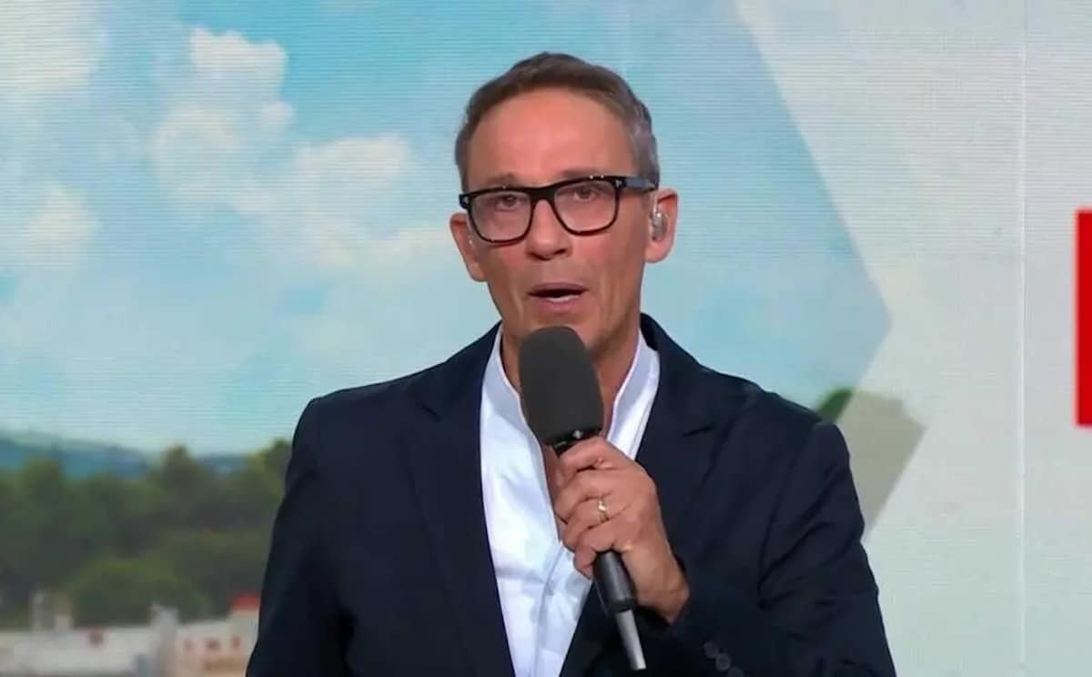 Combien gagne Julien Courbet ?
